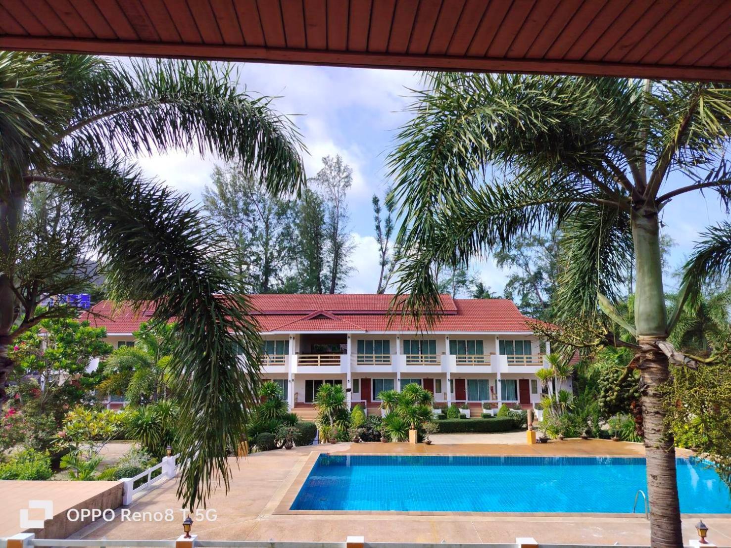 קו לנטה D.R. Lanta Bay Resort מראה חיצוני תמונה