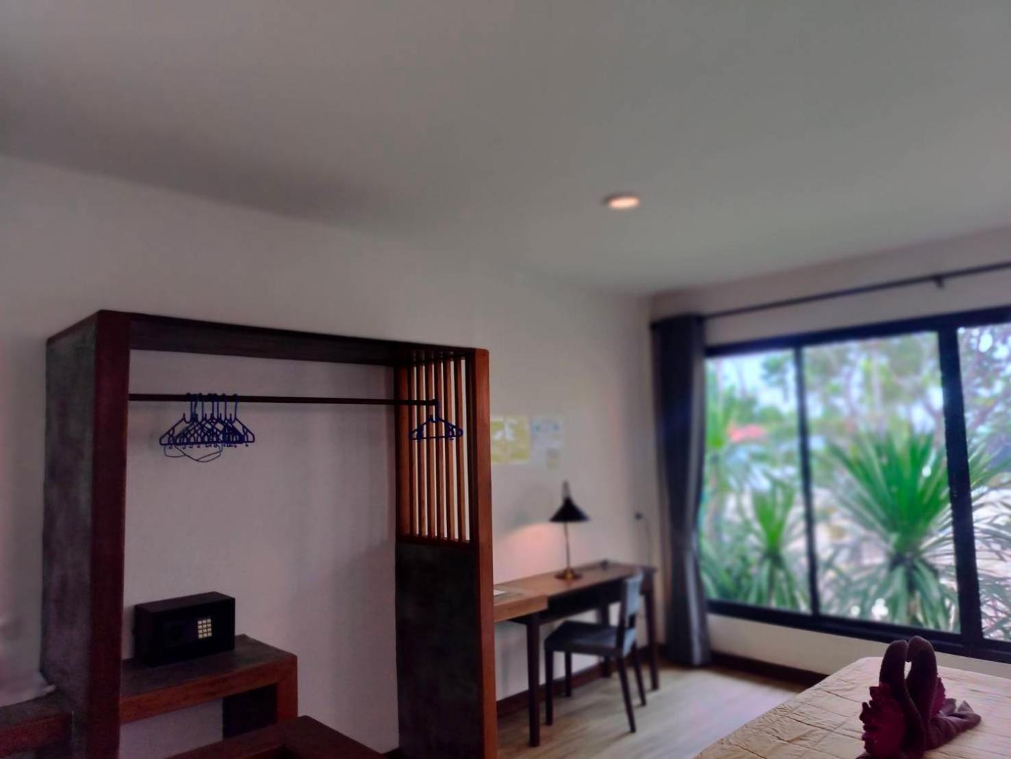 קו לנטה D.R. Lanta Bay Resort מראה חיצוני תמונה