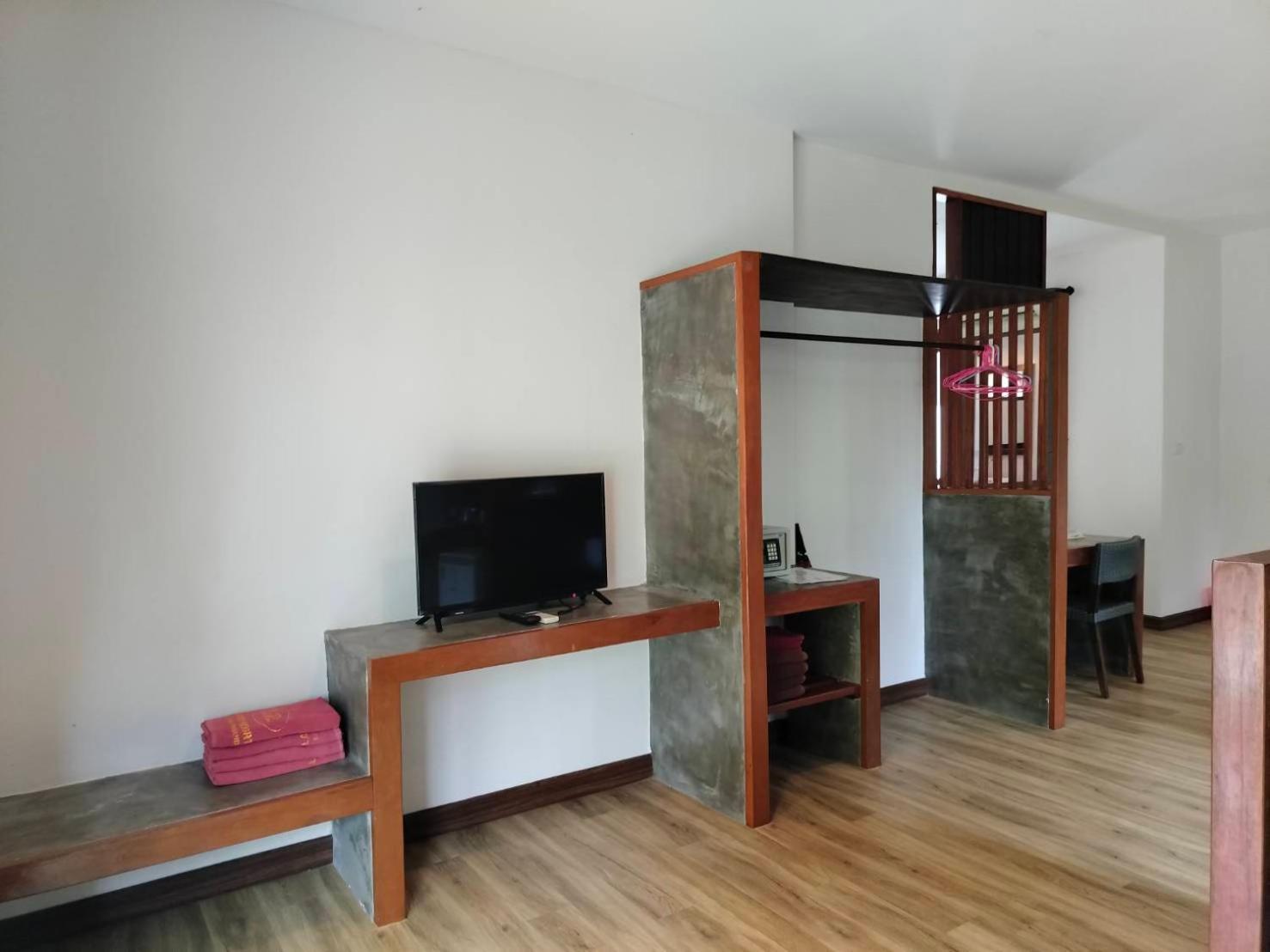 קו לנטה D.R. Lanta Bay Resort מראה חיצוני תמונה