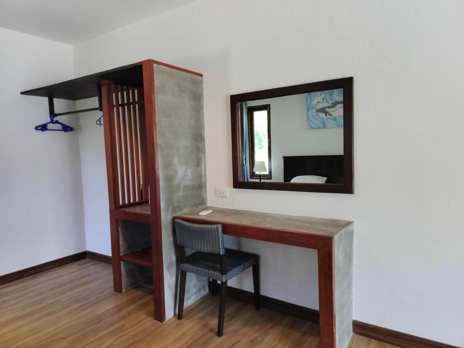קו לנטה D.R. Lanta Bay Resort מראה חיצוני תמונה